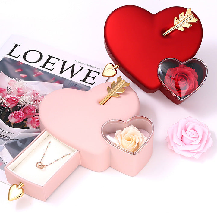 Amour Rosenbox - mit versteckter Gravur-Doppelherzkette