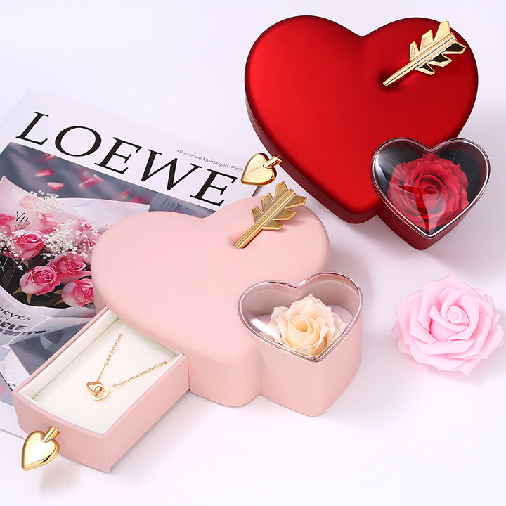 Amour Rosenbox - mit versteckter Gravur-Doppelherzkette