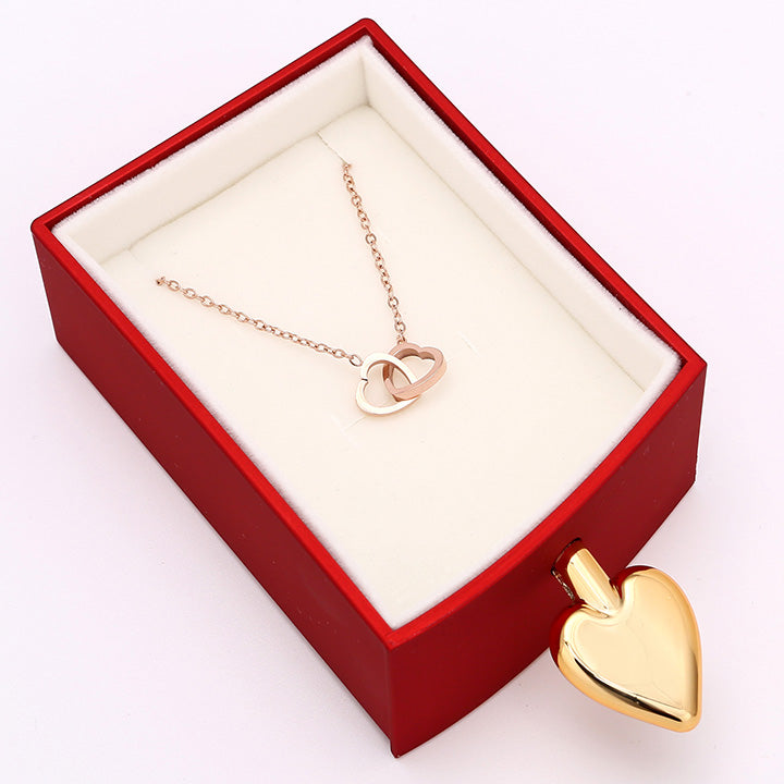 Amour Rosenbox - mit versteckter Gravur-Doppelherzkette