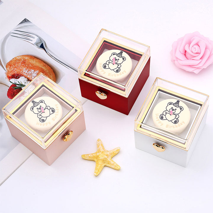 Kuchen Überraschung-Box mit 14k Herz-Herzkette & Notiz