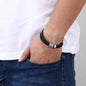 Personalisiertes Lederarmband mit Namensringen