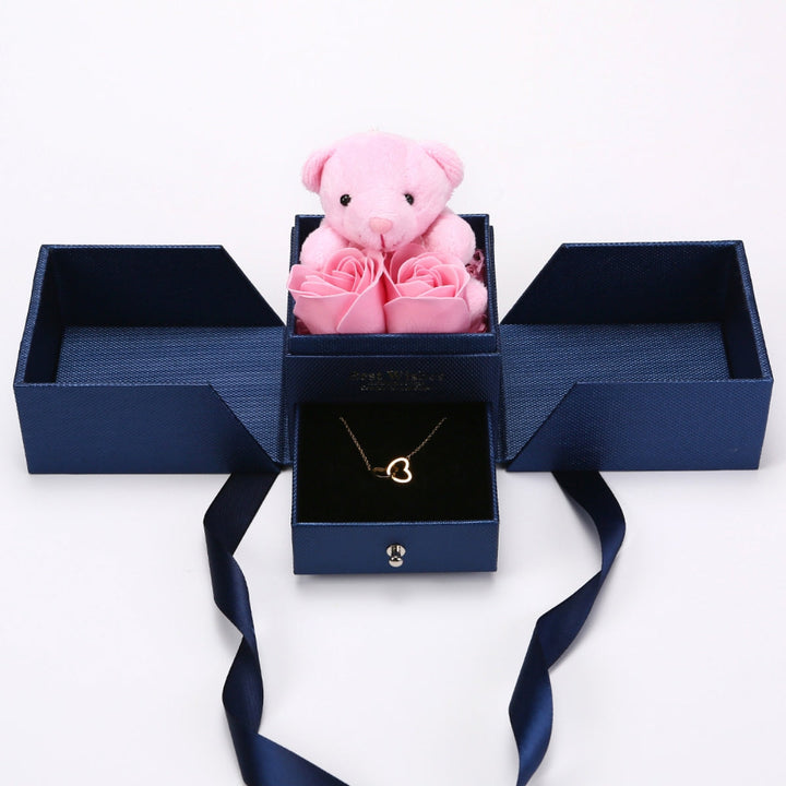 Rosenbär Box - Gravierte Halskette & ewige Rosen