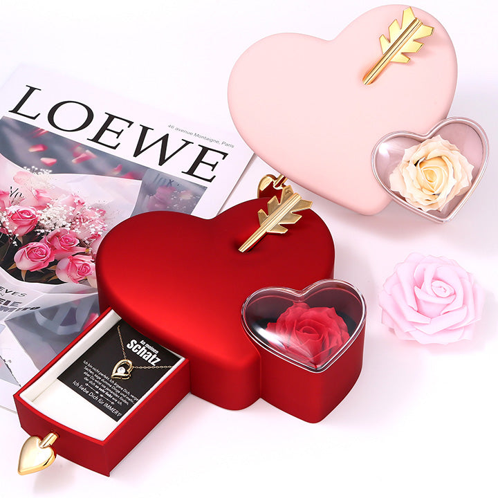Amour Rosenbox - mit versteckter Herz Halskette & romantischer Notiz - An meinen Schatz