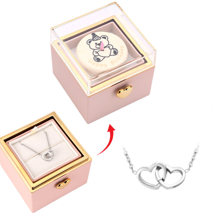 Kuchen Überraschung-Box mit 18k Doppel-Herzkette mit Gravur
