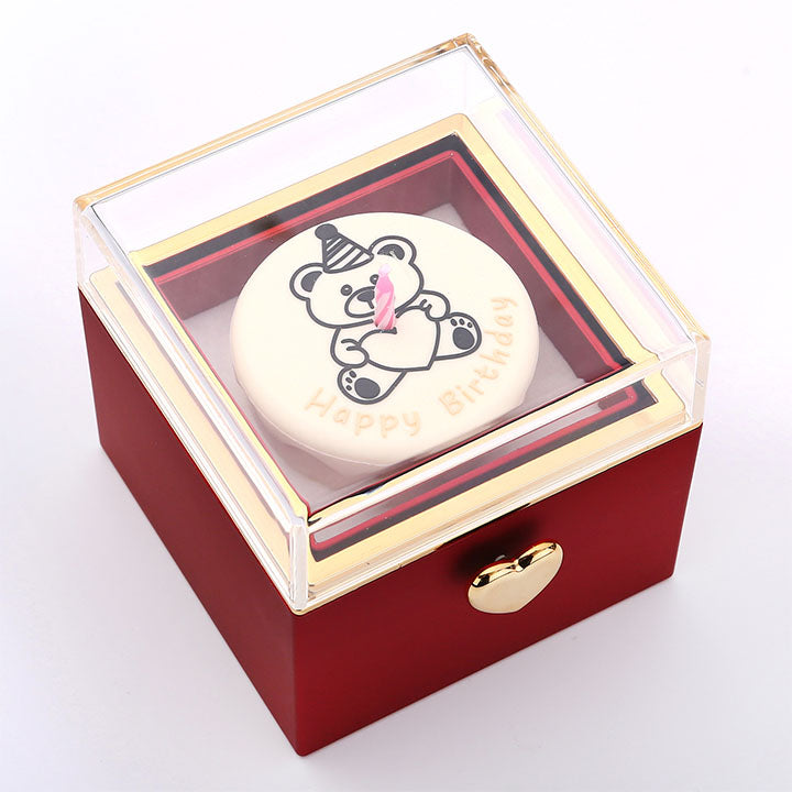 Kuchen Überraschung-Box mit 18k Doppel-Herzkette mit Gravur