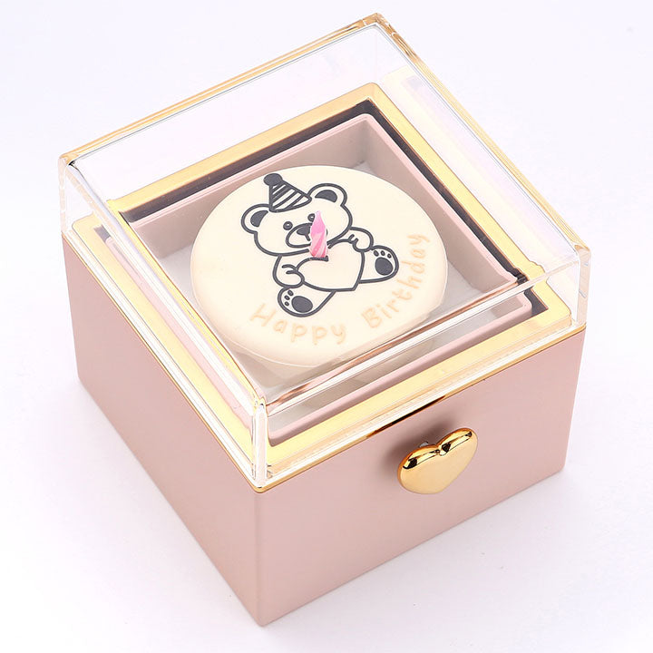 Kuchen Überraschung-Box mit 18k Doppel-Herzkette mit Gravur