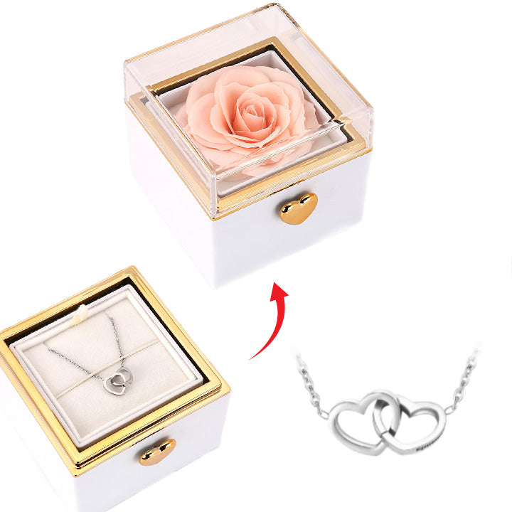 Überraschung-Rosenbox - 18k Doppel-Herzkette mit Gravur