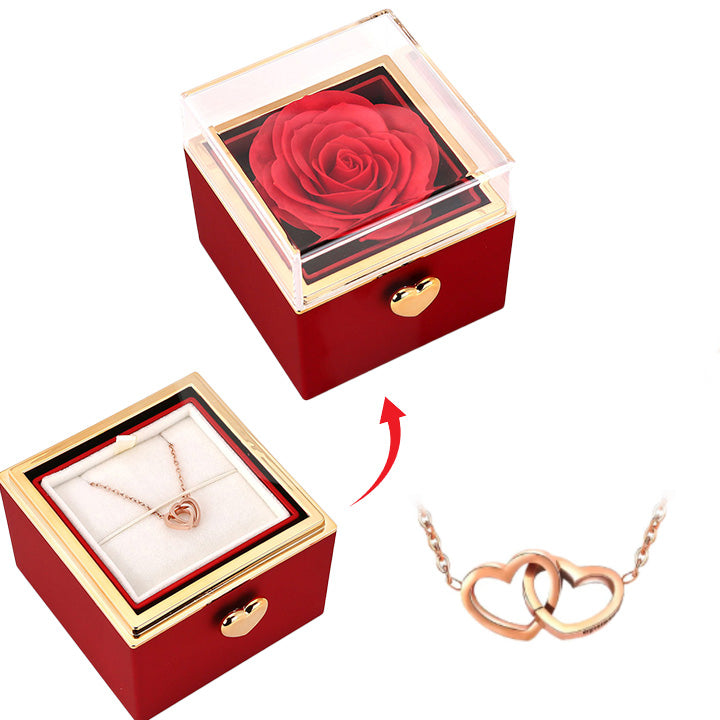 Überraschung-Rosenbox - 18k Doppel-Herzkette mit Gravur