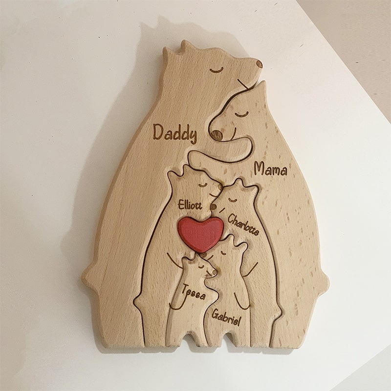 Personalisierte Familienbären aus Holz