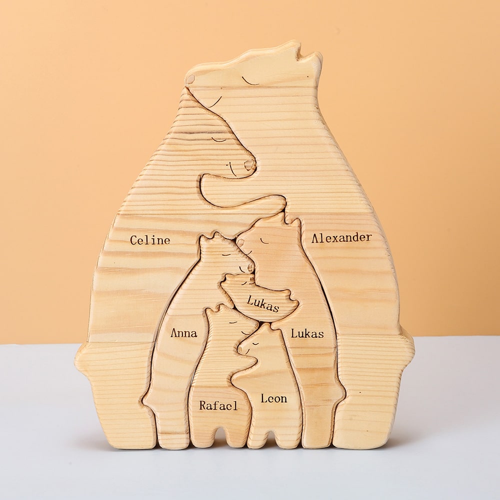 Personalisierte Familienbären aus Holz