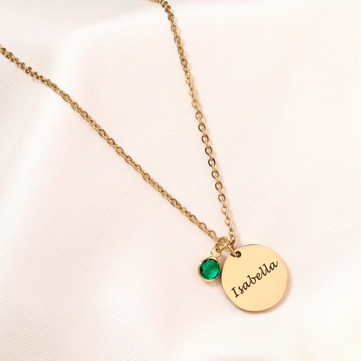 Individuelle Namenskette mit Geburtsstein