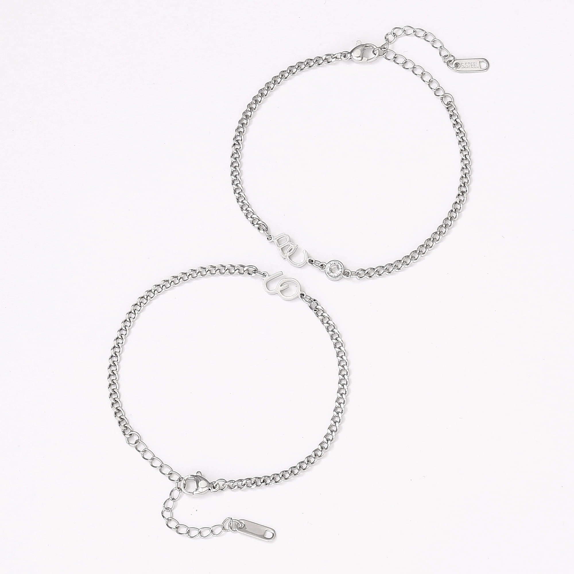Partner Armbänder mit Initialen
