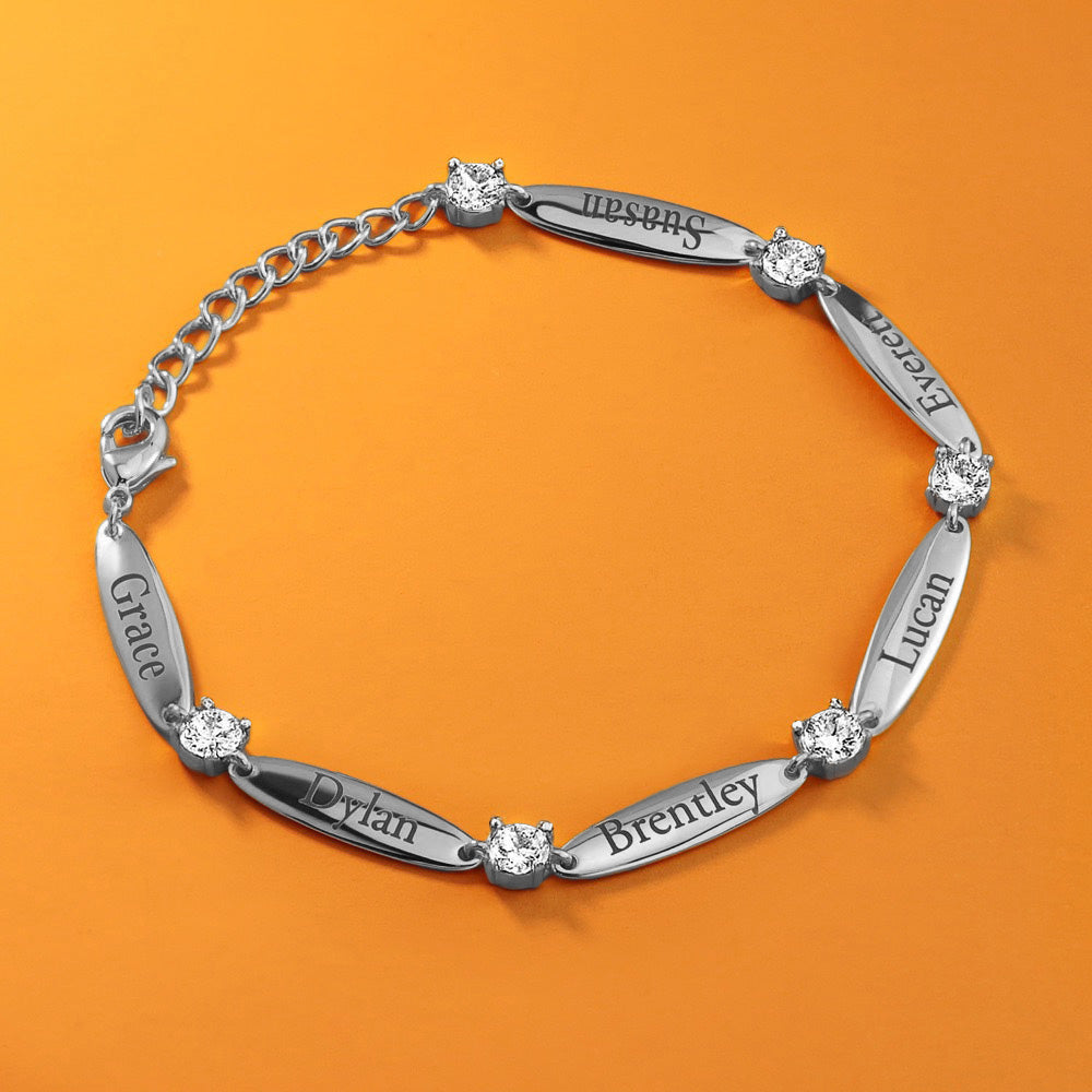 Personalisiertes Namen Armband mit Gravur