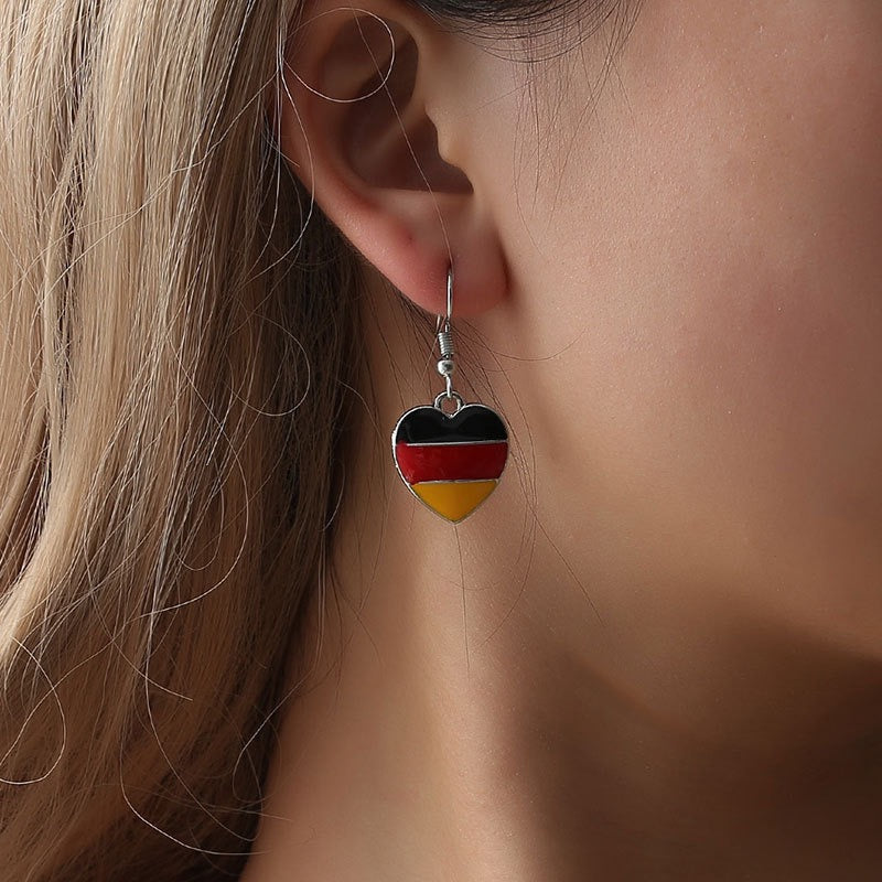 Deutschland Herz Ohrringe – Ohrstecker & Hängeohrringe in Schwarz-Rot-Gold