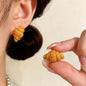 Weihnachts Croissant-Ohrstecker