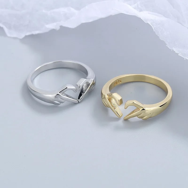 Verstellbarer "Herzfinger" Ring