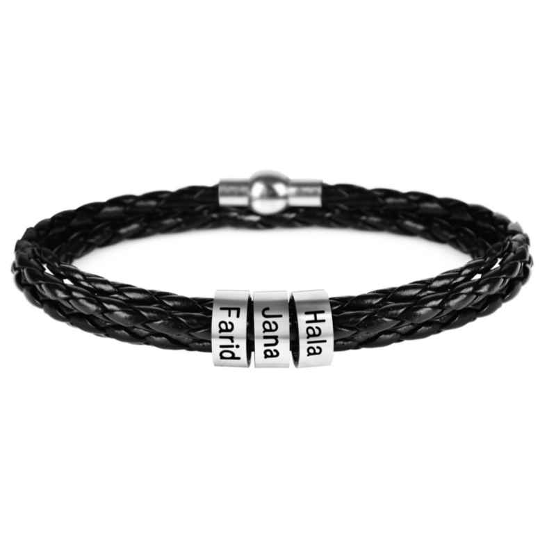 Personalisiertes Lederarmband mit Namensringen