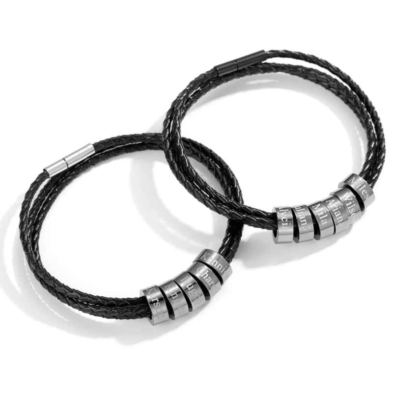 Personalisiertes Lederarmband mit Namensringen